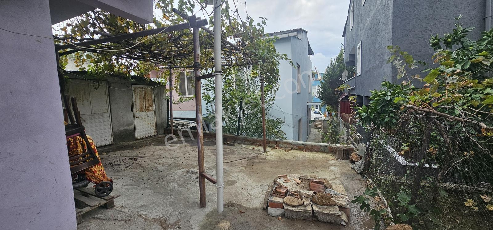Merkez Kurşunluda 290 M2 Arsa İçinde 2 Adet 2+1 Satılık Daire — fotoğraf 3