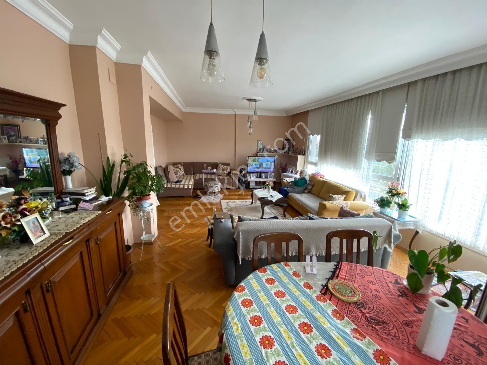 Feyzullah Mah.en Ön Parselde Arakat 2+1 80 M² Net Daire — fotoğraf 3