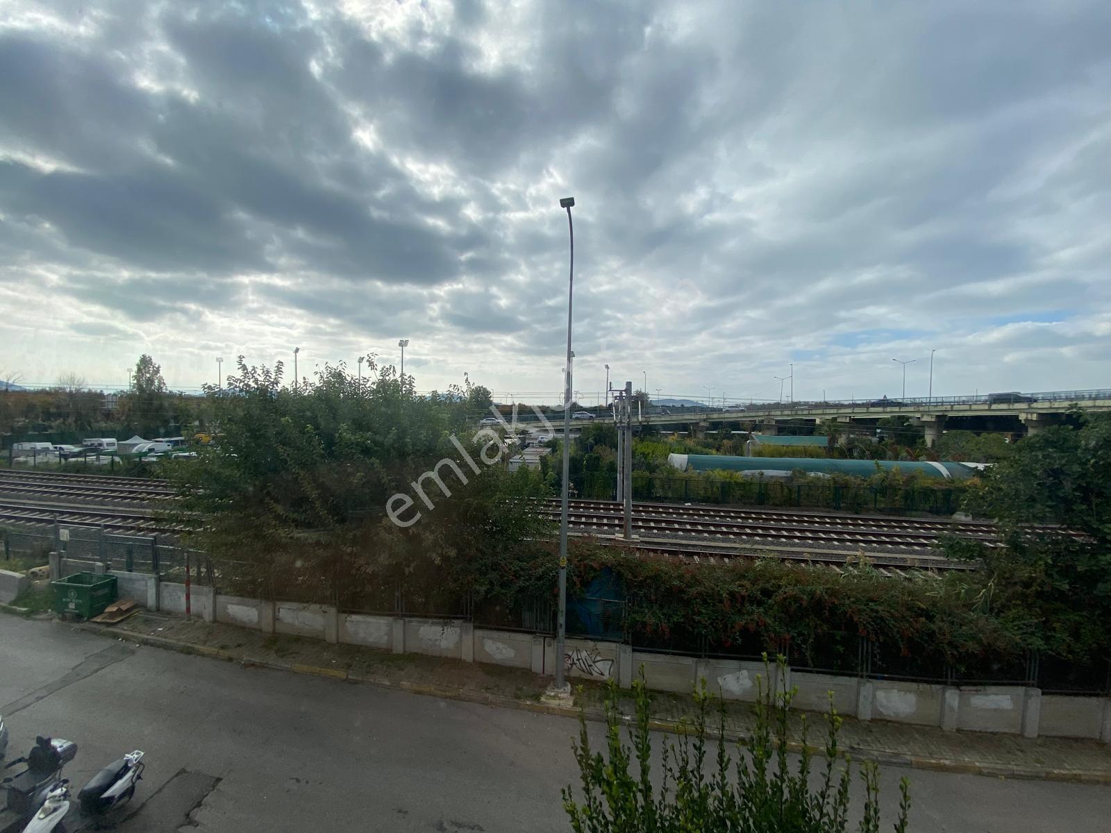 Feyzullah Mah.en Ön Parselde Arakat 2+1 80 M² Net Daire — fotoğraf 17