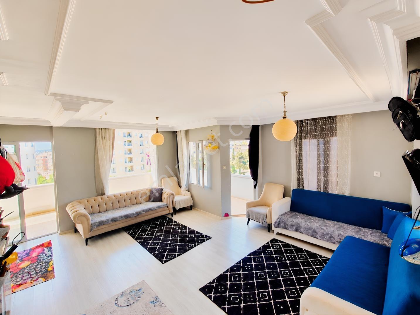 Ergünden Mezitli Akdenizde Deniz Manzaralı Satılık 2+1 Daire