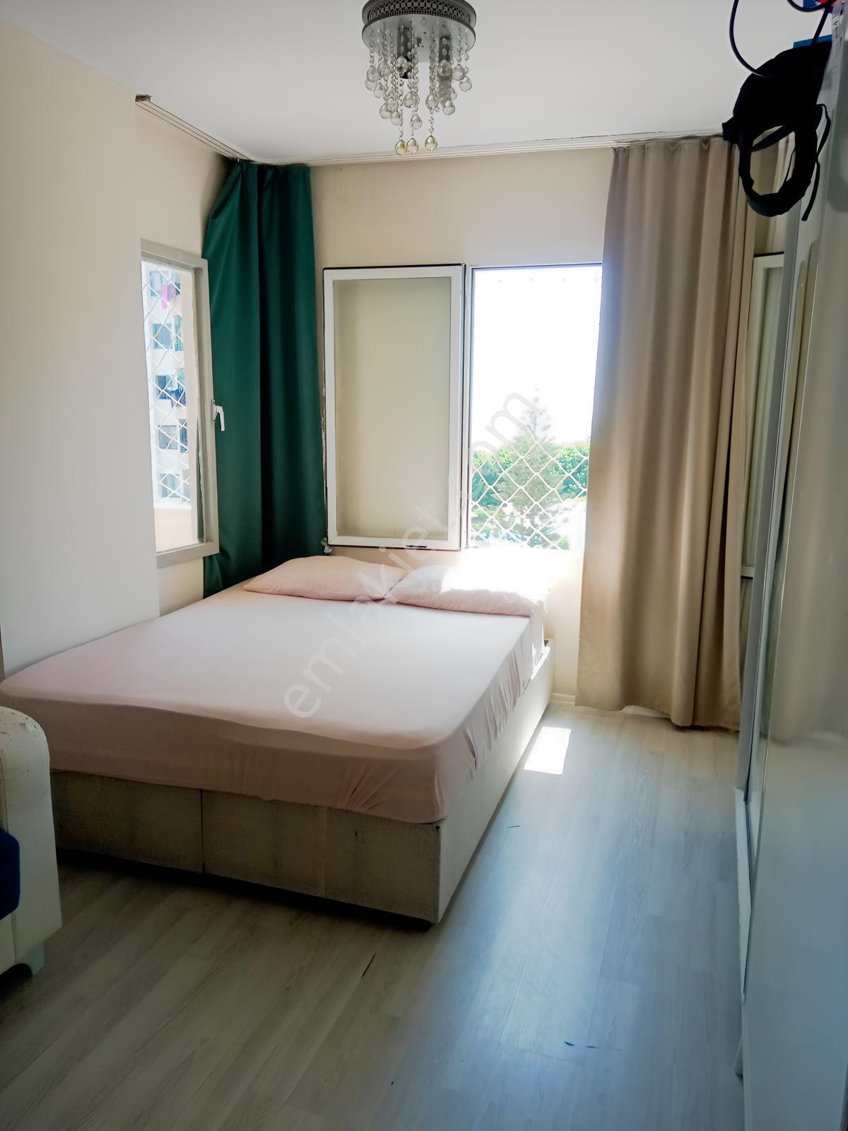 Ergünden Mezitli Akdenizde Deniz Manzaralı Satılık 2+1 Daire — fotoğraf 7