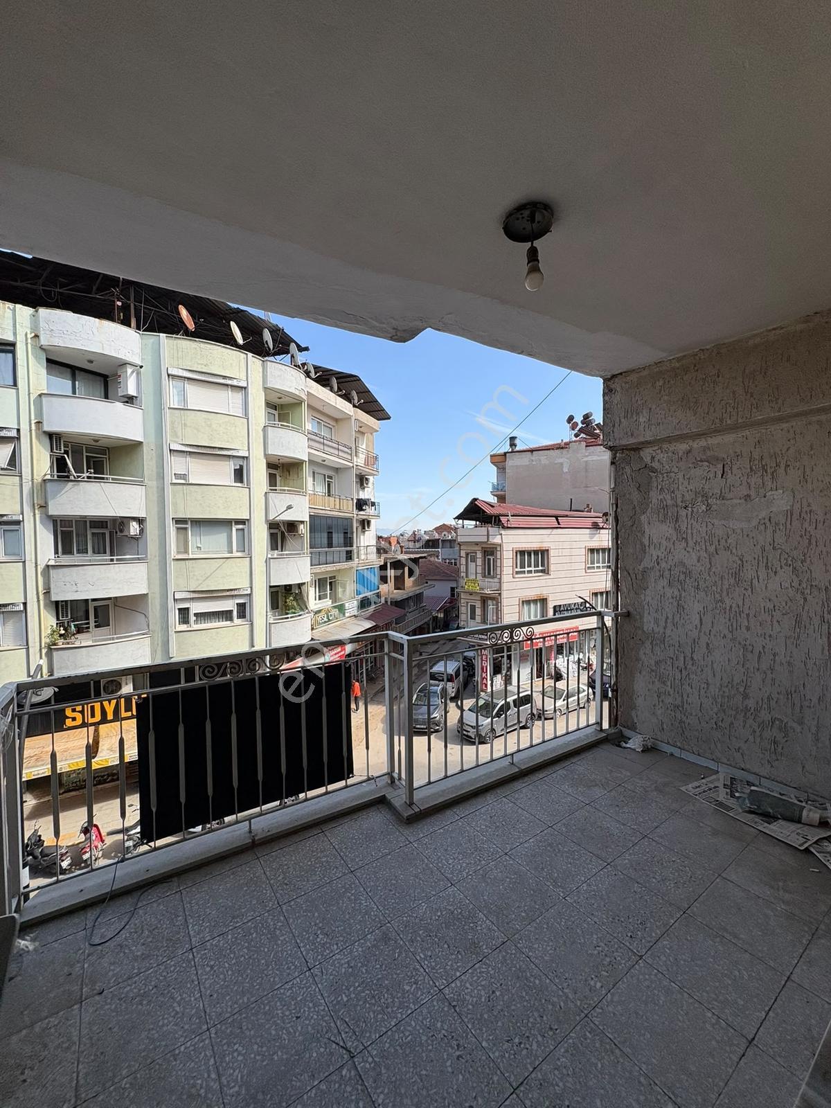 Pusula Gayrimenkul'den Satılık 2+1 Daire Bulvar'da — fotoğraf 3