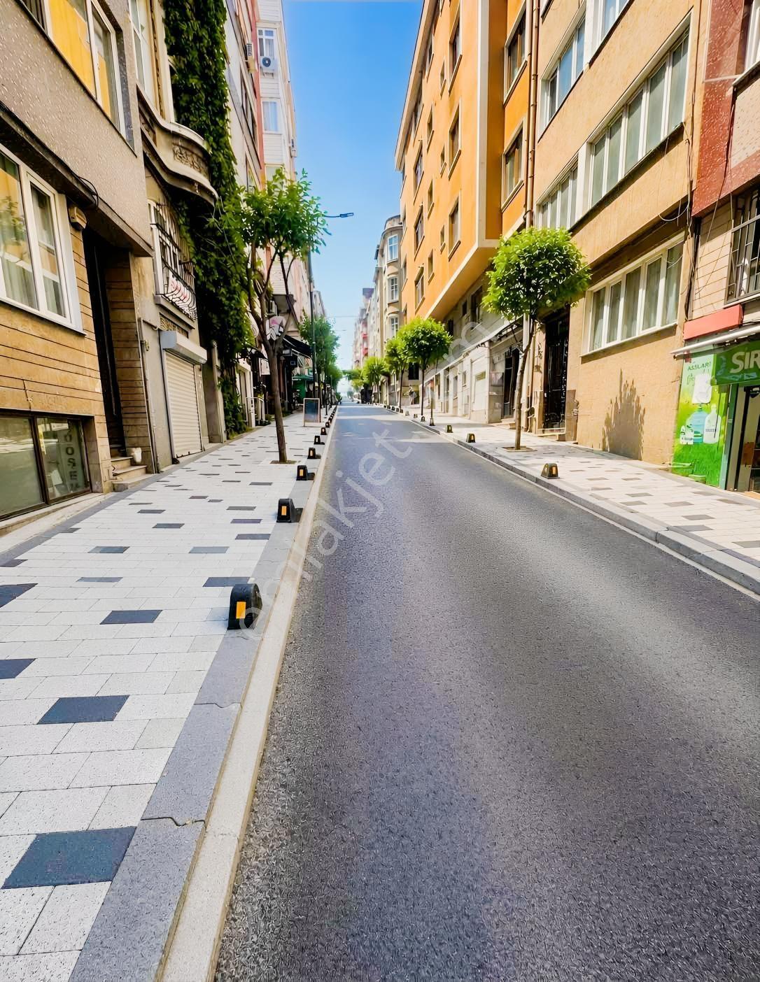 Pangaltı'da Merkezi Konumda, Yatırımlık Ve Oturuma Hazır !! — fotoğraf 18