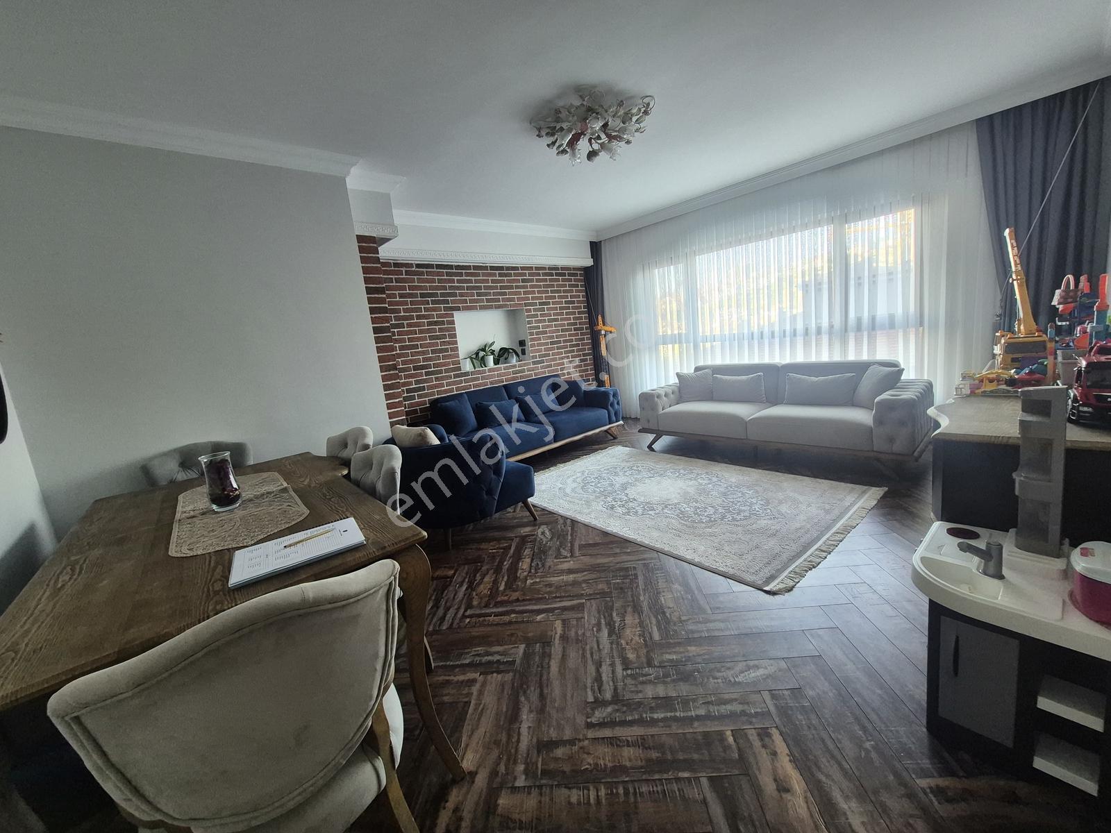 Aşıkpaşa Mah. İskanlı Full Yapılı Geniş Odalı Satılık 3+1 Daire — fotoğraf 4