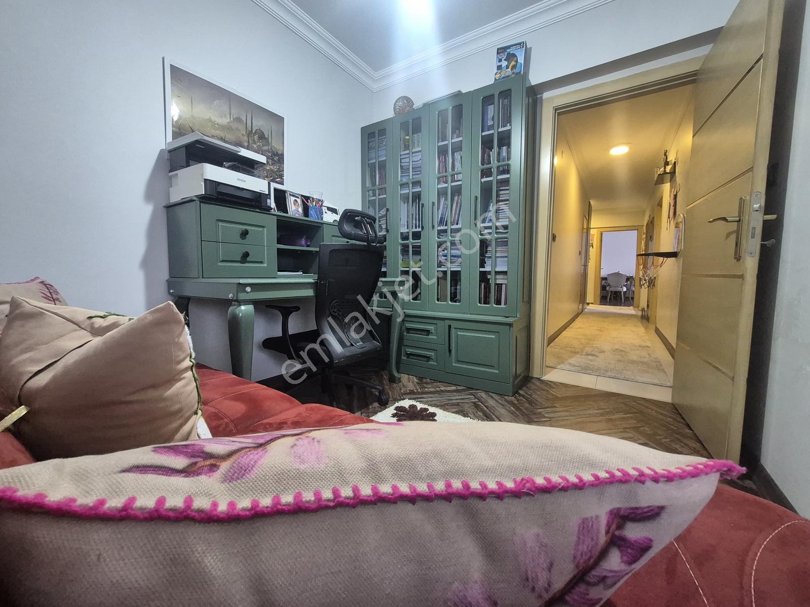 Aşıkpaşa Mah. İskanlı Full Yapılı Geniş Odalı Satılık 3+1 Daire — fotoğraf 19