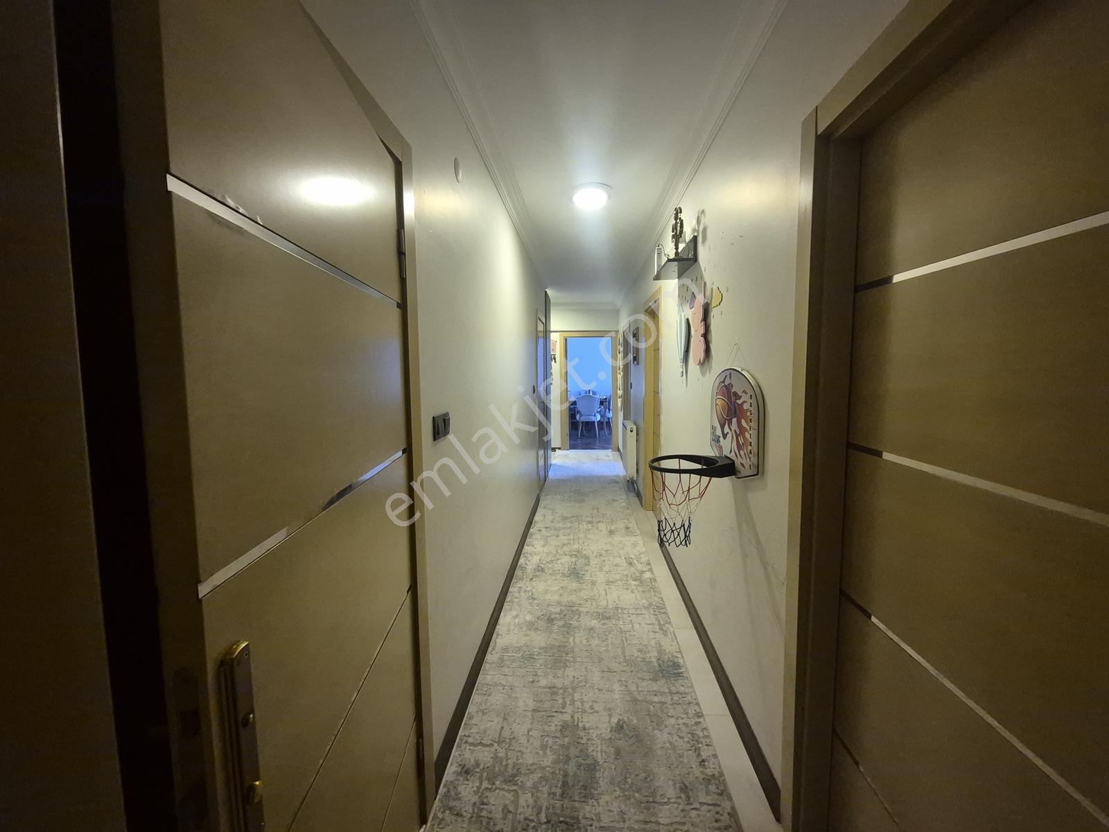 Aşıkpaşa Mah. İskanlı Full Yapılı Geniş Odalı Satılık 3+1 Daire — fotoğraf 23