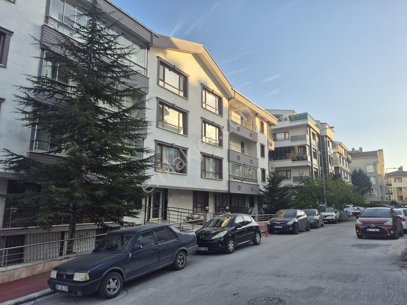 Aşıkpaşa Mah. İskanlı Full Yapılı Geniş Odalı Satılık 3+1 Daire — fotoğraf 27