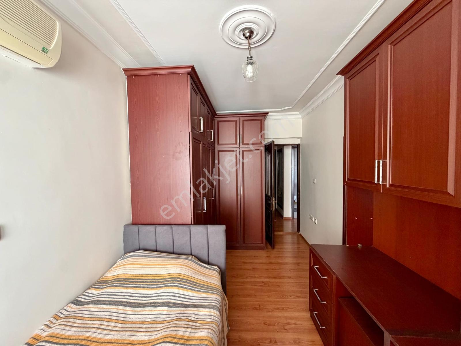 17 İzmir 75. Yıl Mahallesi Bizim Tepe Sitesi 3+1 Satılık Daire — fotoğraf 13