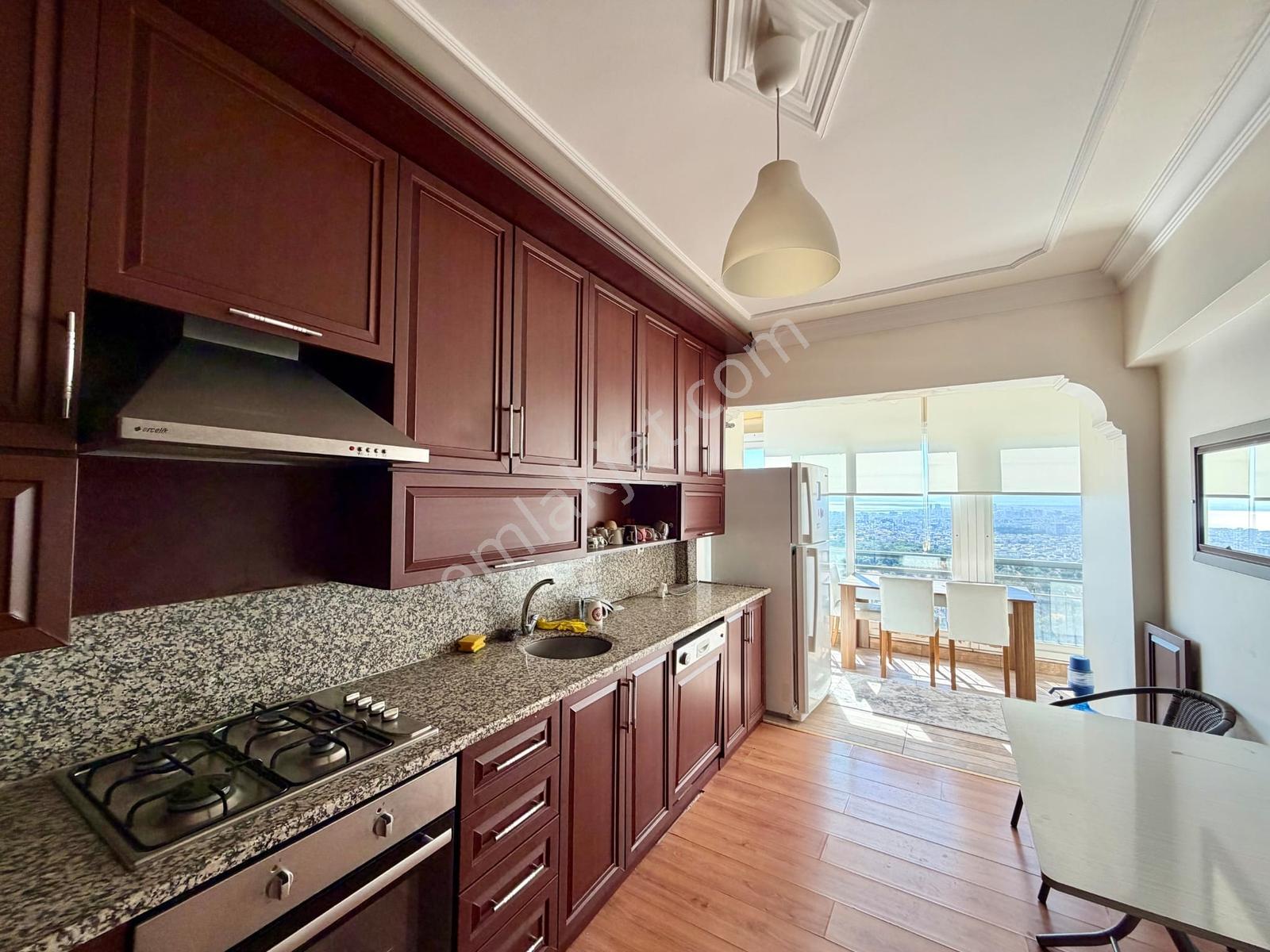 17 İzmir 75. Yıl Mahallesi Bizim Tepe Sitesi 3+1 Satılık Daire — fotoğraf 17