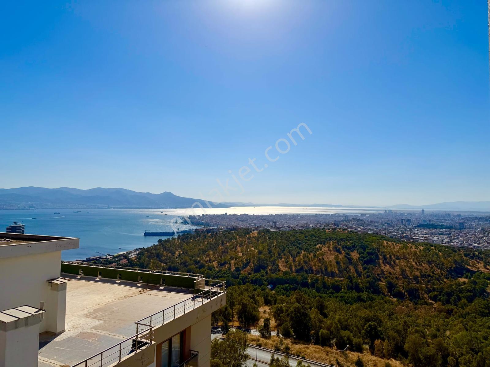 17 İzmir 75. Yıl Mahallesi Bizim Tepe Sitesi 3+1 Satılık Daire — fotoğraf 31