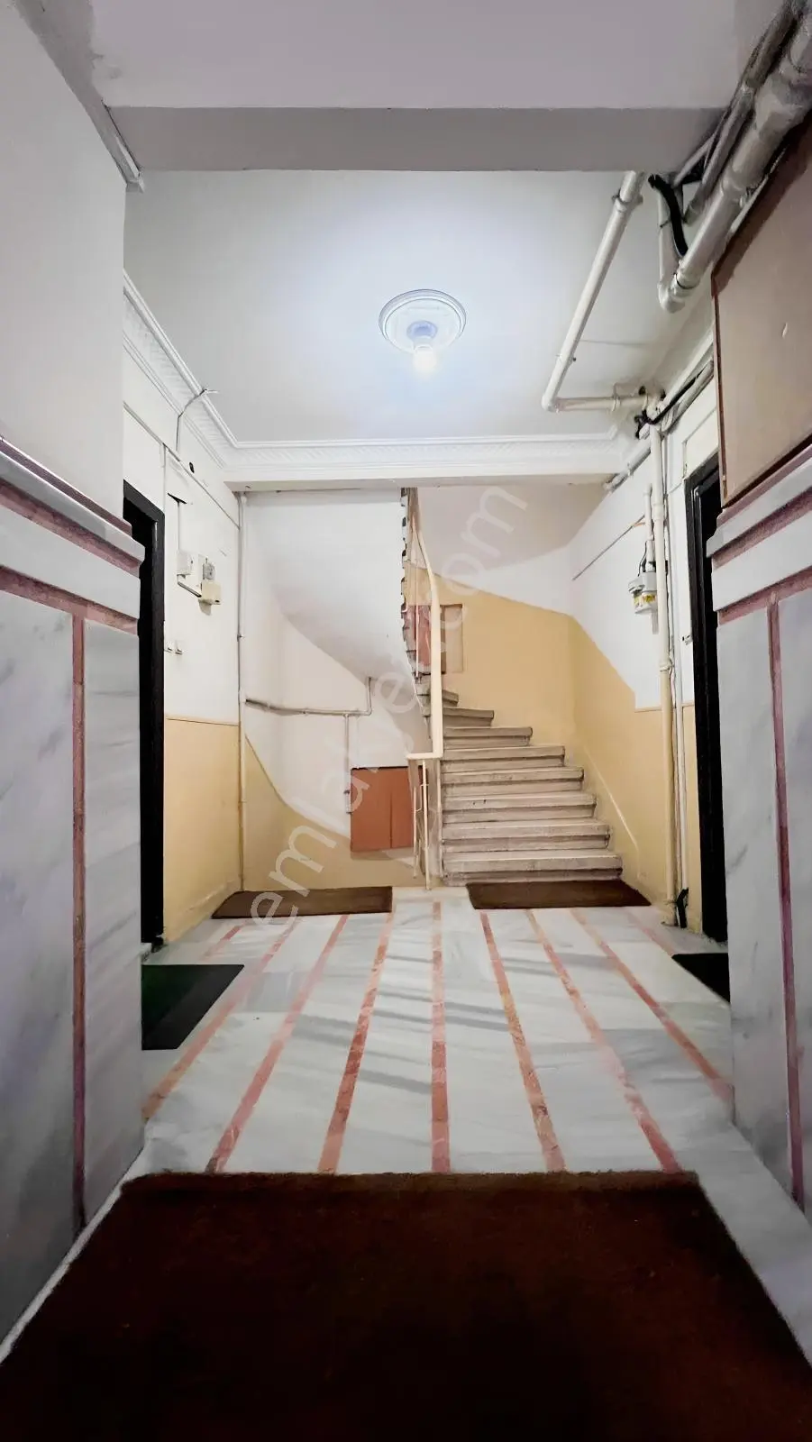 Şişli'de Yatırımlık 1+1 Bahçe Katı Satılık Daire — fotoğraf 13