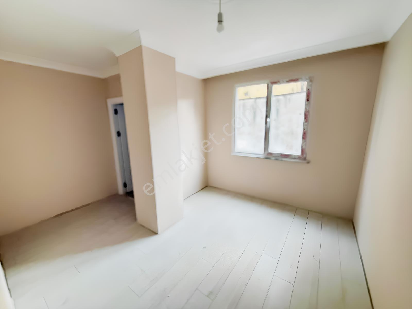 Sultanbeylide Metroya 300 Metre Mesafede 2+1 Satılık Daire — fotoğraf 7