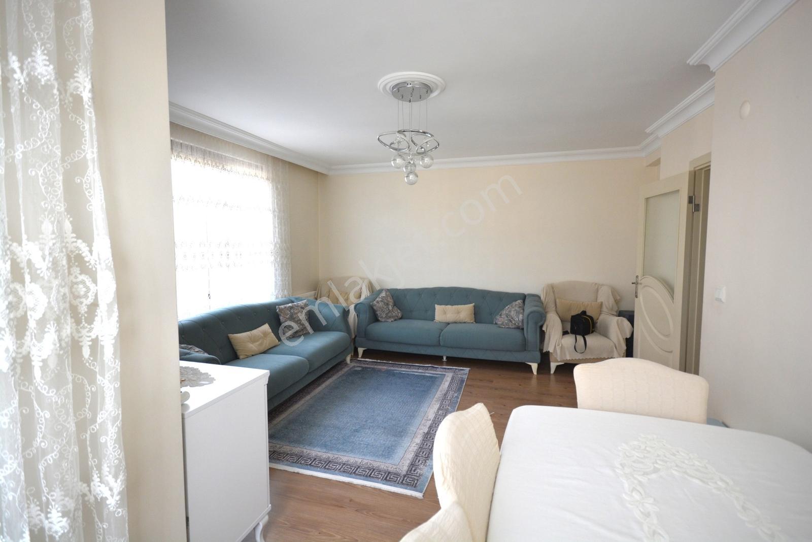 S.b.o Dan Satılık/ 80m2 /yunus Emre Mah. /2+1/ferah Daire!! — fotoğraf 2