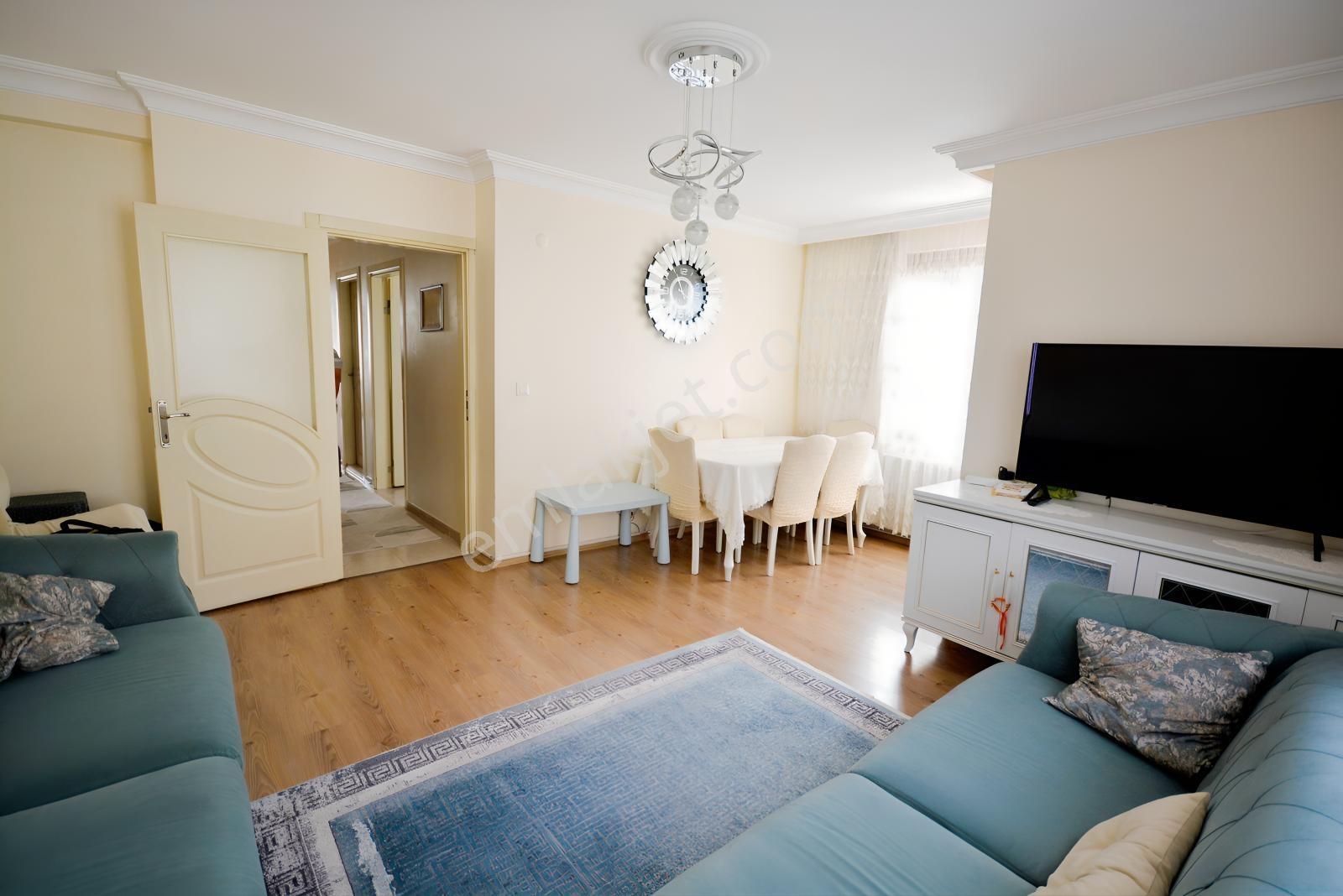 S.b.o Dan Satılık/ 80m2 /yunus Emre Mah. /2+1/ferah Daire!! — fotoğraf 3