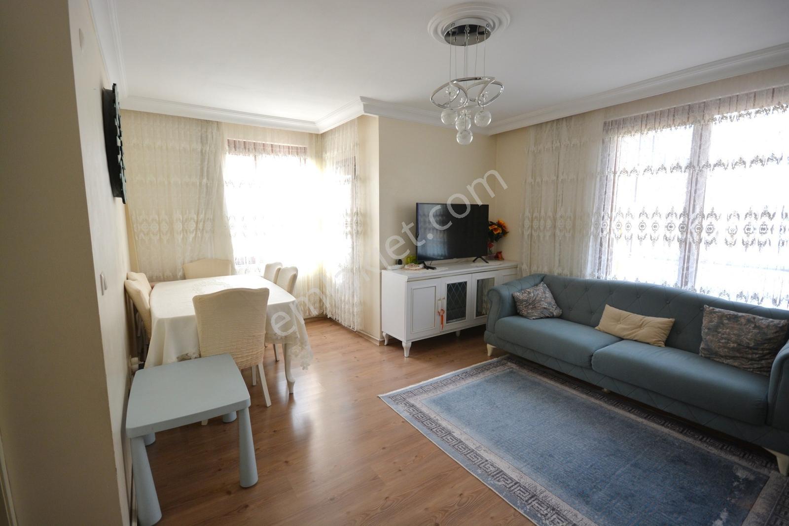 S.b.o Dan Satılık/ 80m2 /yunus Emre Mah. /2+1/ferah Daire!! — fotoğraf 4