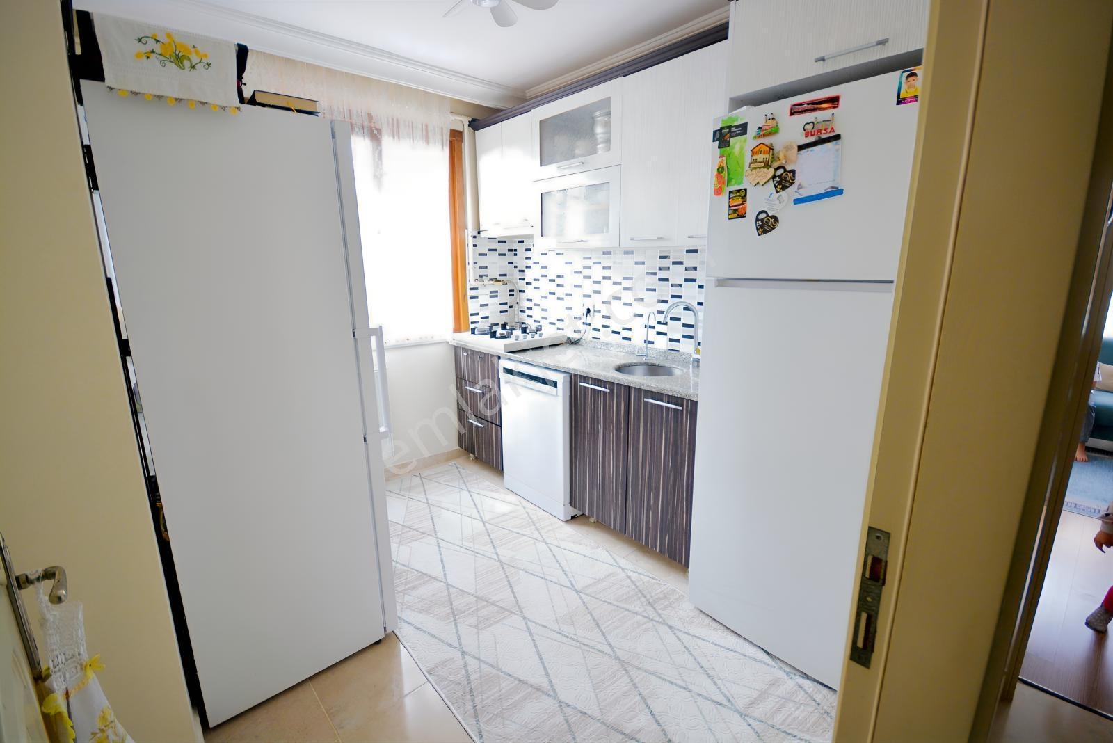 S.b.o Dan Satılık/ 80m2 /yunus Emre Mah. /2+1/ferah Daire!! — fotoğraf 6
