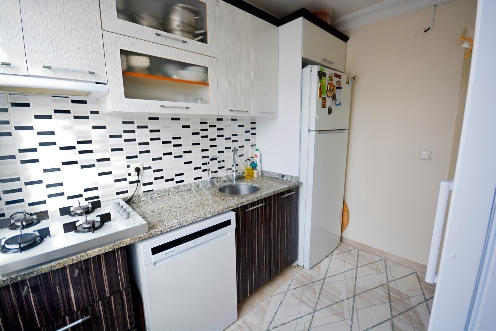 S.b.o Dan Satılık/ 80m2 /yunus Emre Mah. /2+1/ferah Daire!! — fotoğraf 9