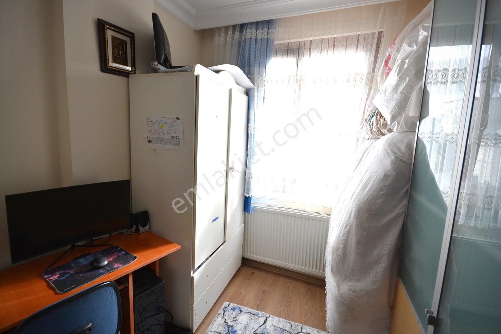 S.b.o Dan Satılık/ 80m2 /yunus Emre Mah. /2+1/ferah Daire!! — fotoğraf 21