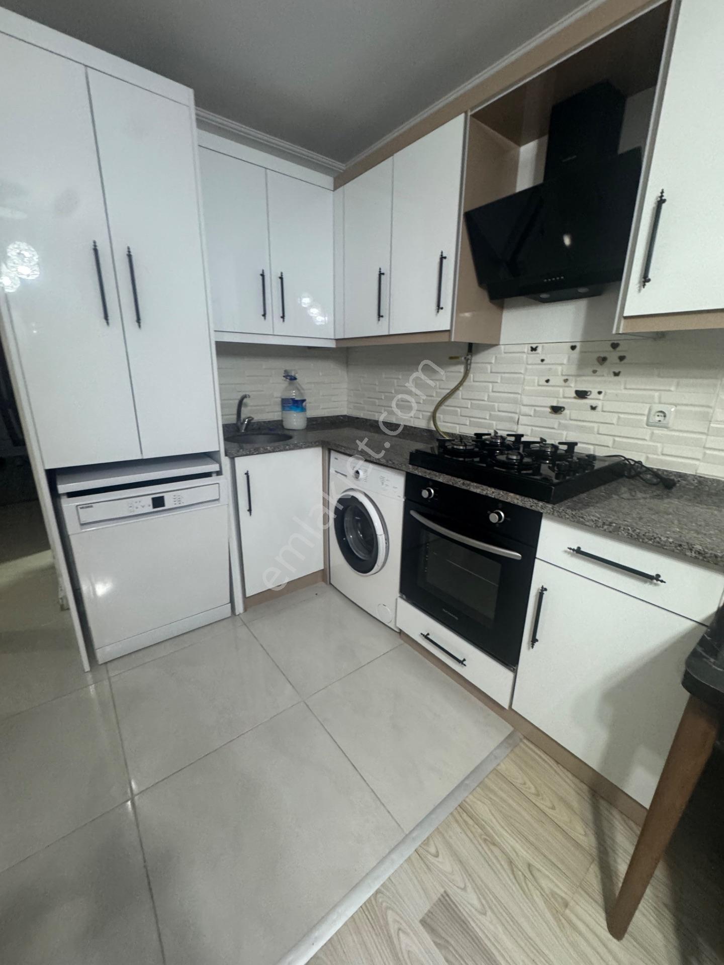 Kilis Ekrem Çetin 2+1 Eşyalı Satılık Daire — fotoğraf 2