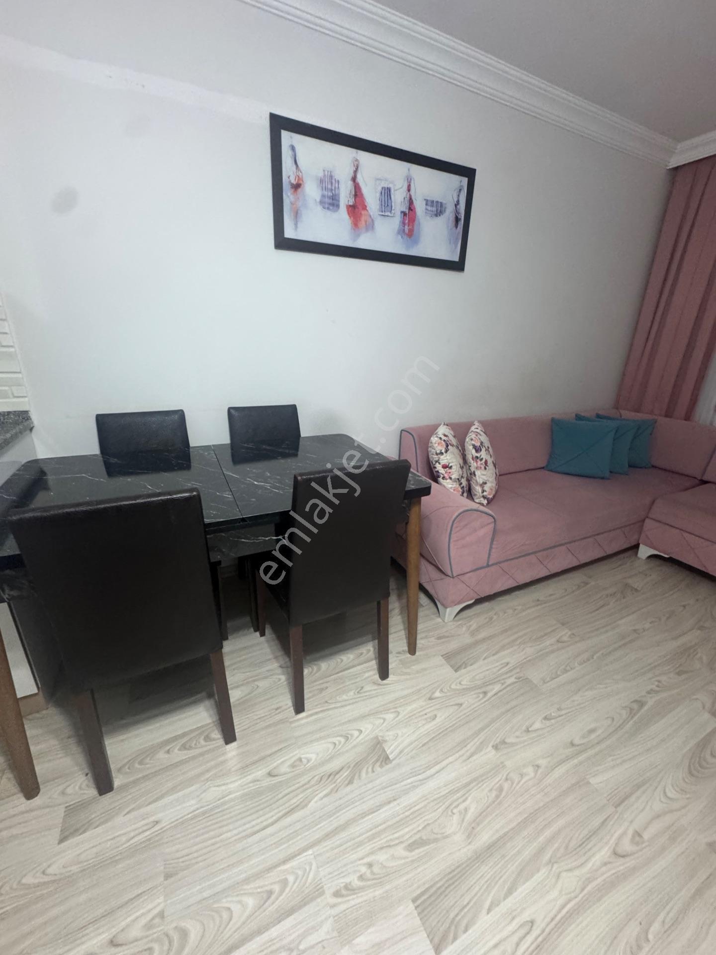 Kilis Ekrem Çetin 2+1 Eşyalı Satılık Daire — fotoğraf 4