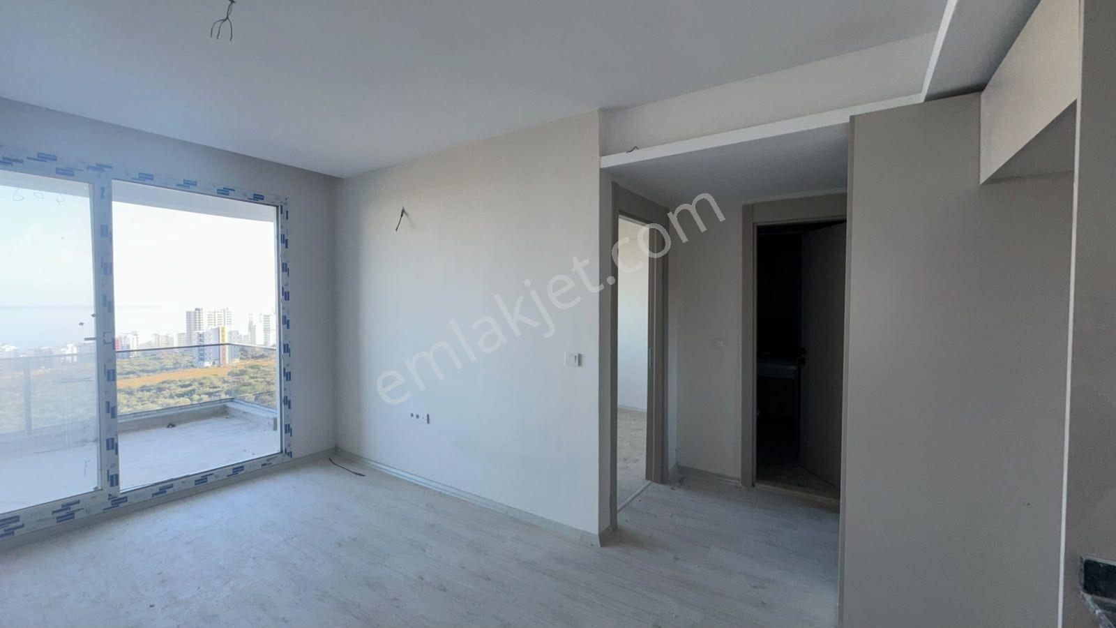 Mersin Ayaş'ta Deniz Manzaralı Satılık 1+1 Daire — fotoğraf 10