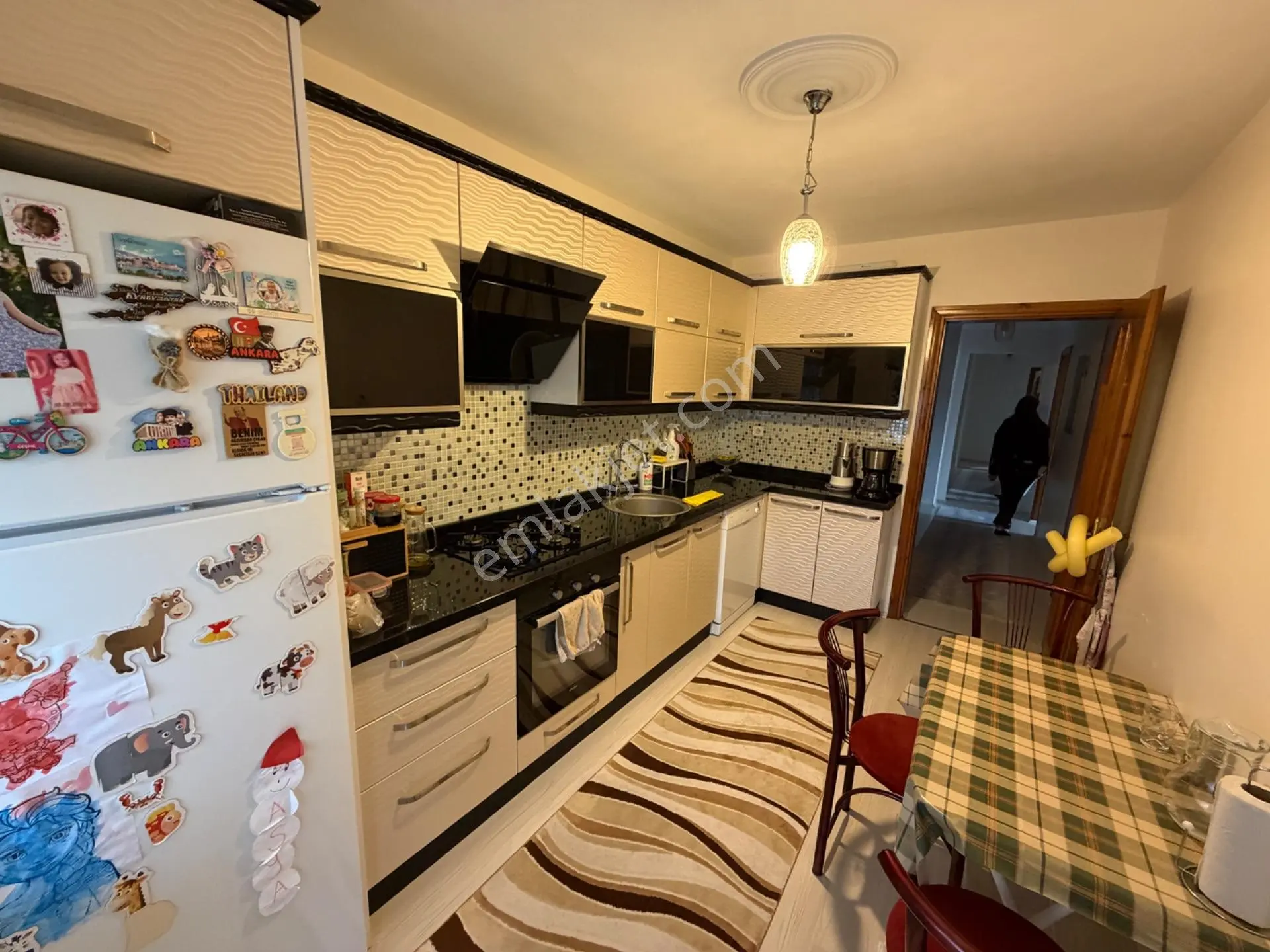 Aşağı Zaferıyede Masrafsız 3+1 Daire — fotoğraf 3