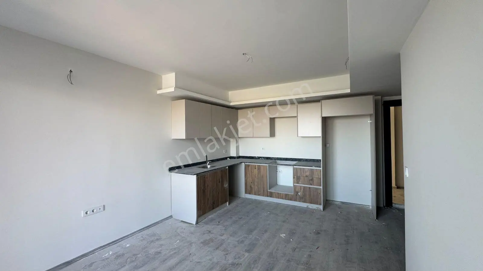 Mersin Ayaş'ta Deniz Manzaralı Satılık 2+1 Daire — fotoğraf 9