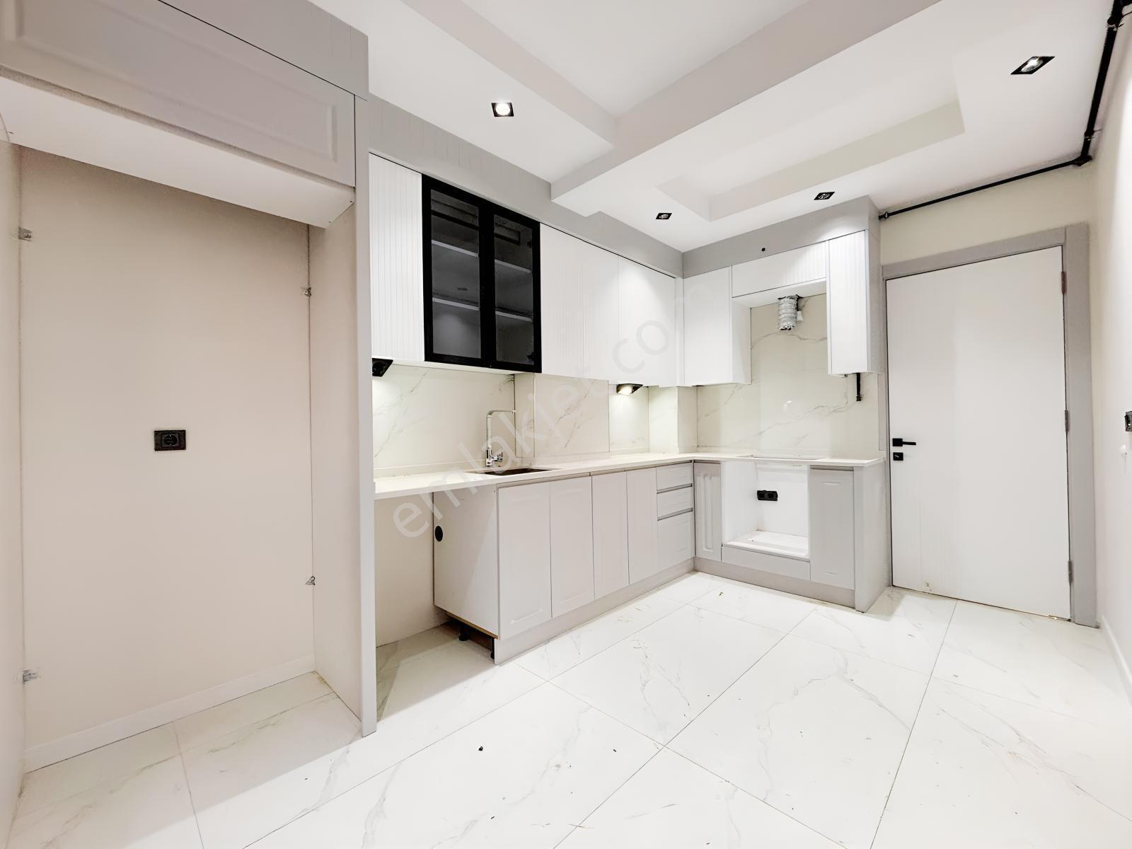 Demirler'Den Karahasanlı'Da Arakat 110 M² 2+1 Satılık Daire