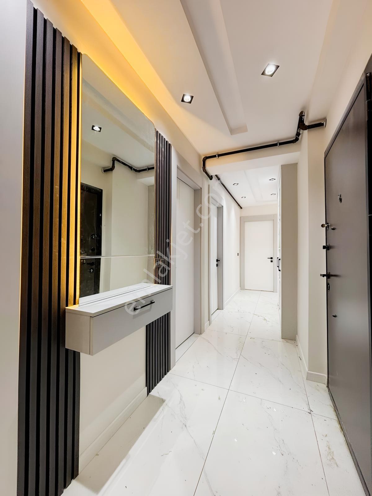 Demirler'den Karahasanlı'da Arakat 110 M² 2+1 Satılık Daire — fotoğraf 7