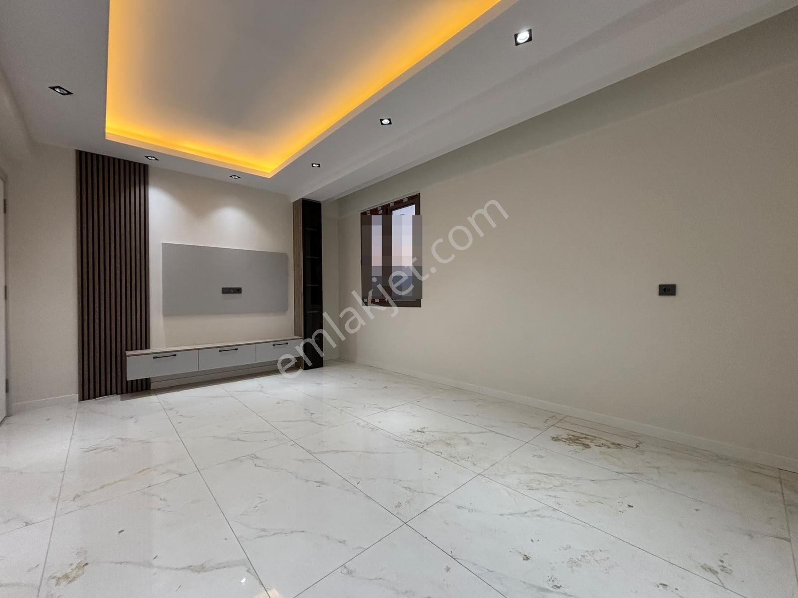 Demirler'den Karahasanlı'da Arakat 110 M² 2+1 Satılık Daire — fotoğraf 8