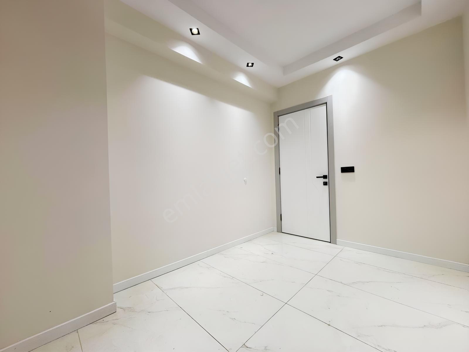 Demirler'den Karahasanlı'da Arakat 110 M² 2+1 Satılık Daire — fotoğraf 15