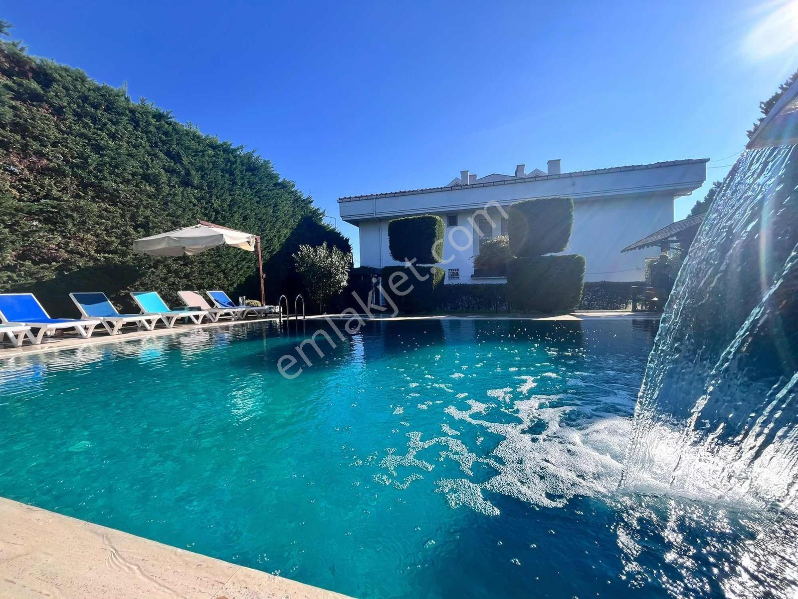Celaliyede Havuzlu 1600m² Bahçeli Denize Nazır 22+4 Villa — fotoğraf 2