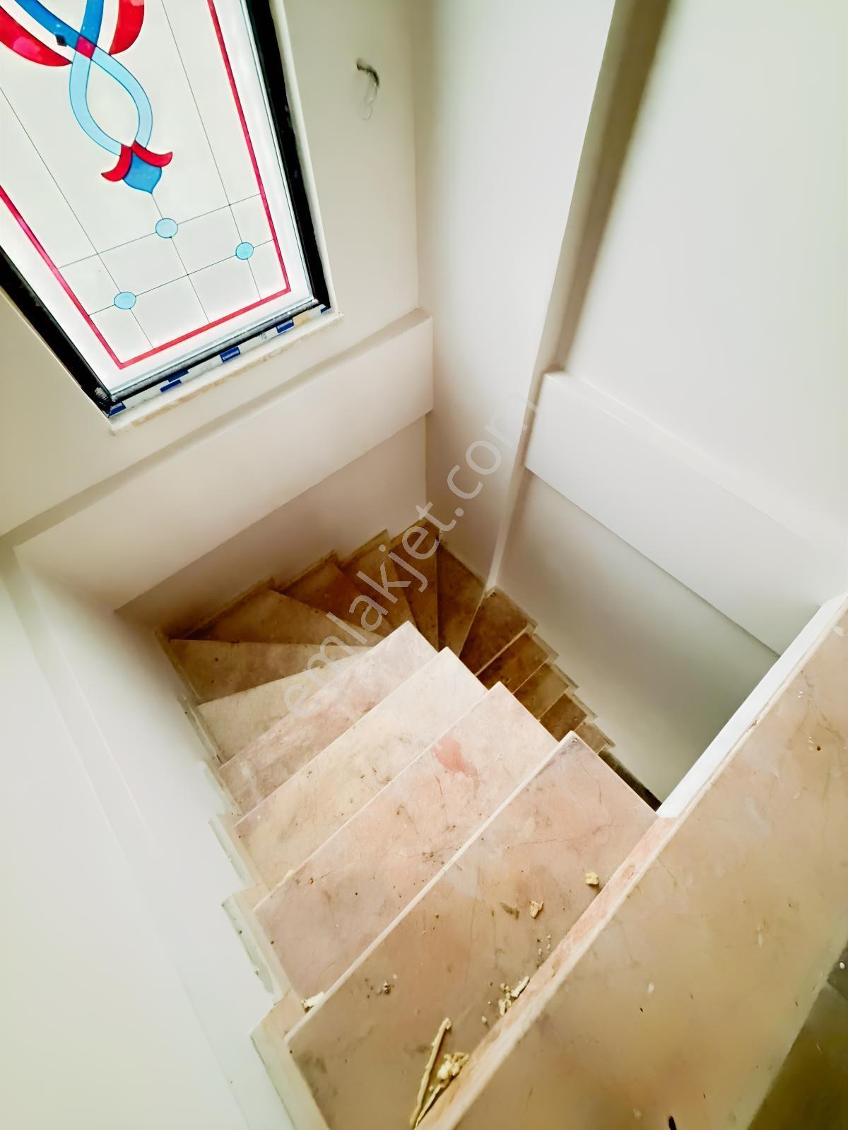Başiskele Bahçecik 'te Satılık 4+1 Müstakil Havuzlu Villa — fotoğraf 8