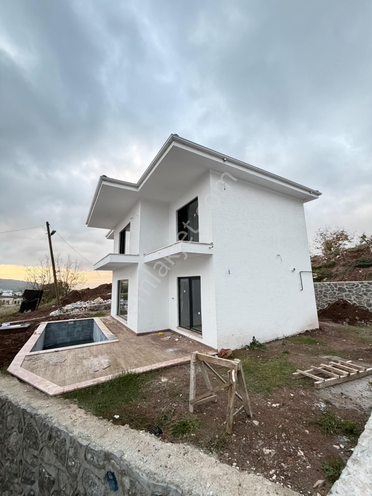 Başiskele Bahçecik 'te Satılık 4+1 Müstakil Havuzlu Villa — fotoğraf 17