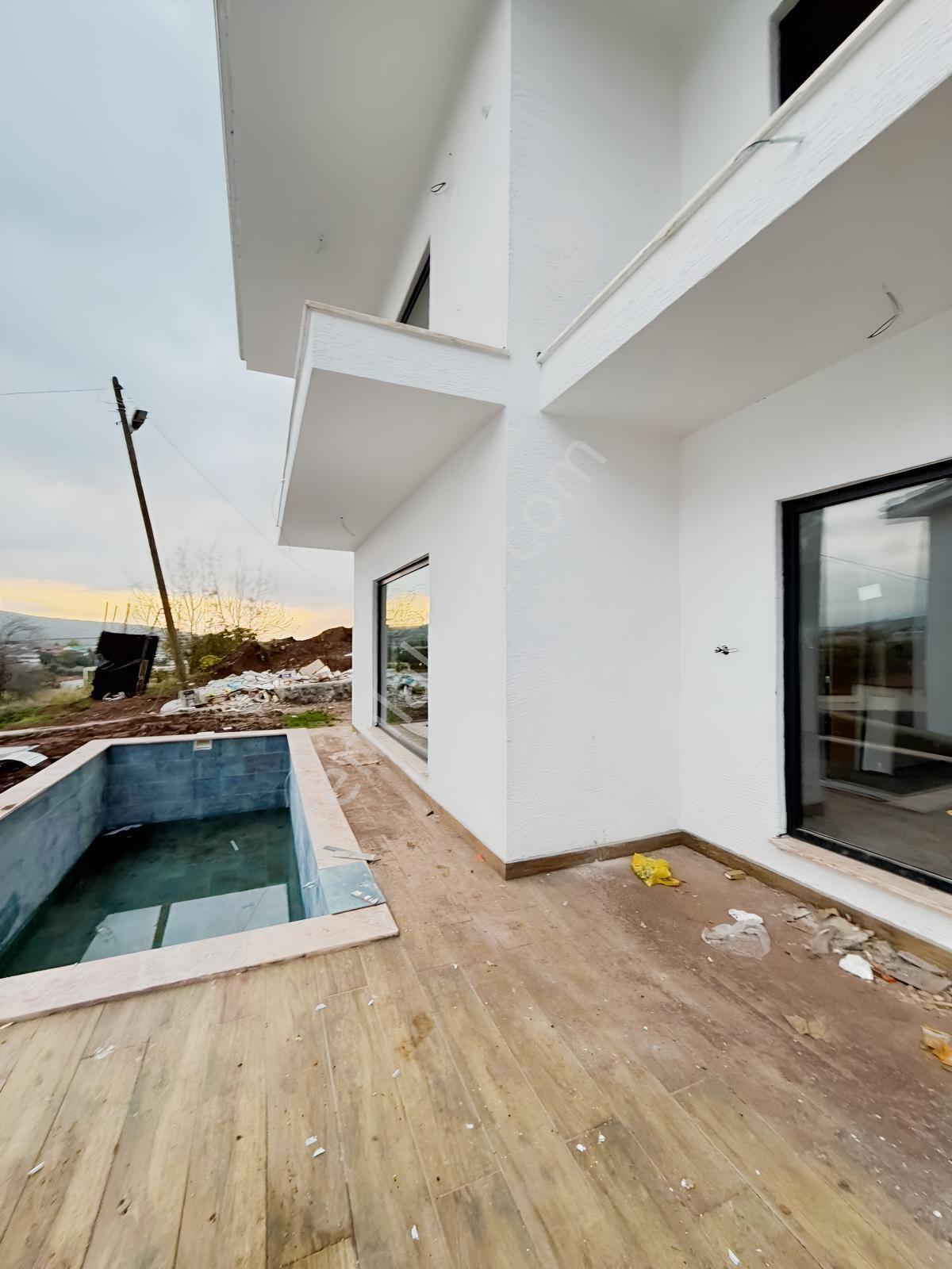 Başiskele Bahçecik 'te Satılık 4+1 Müstakil Havuzlu Villa — fotoğraf 27