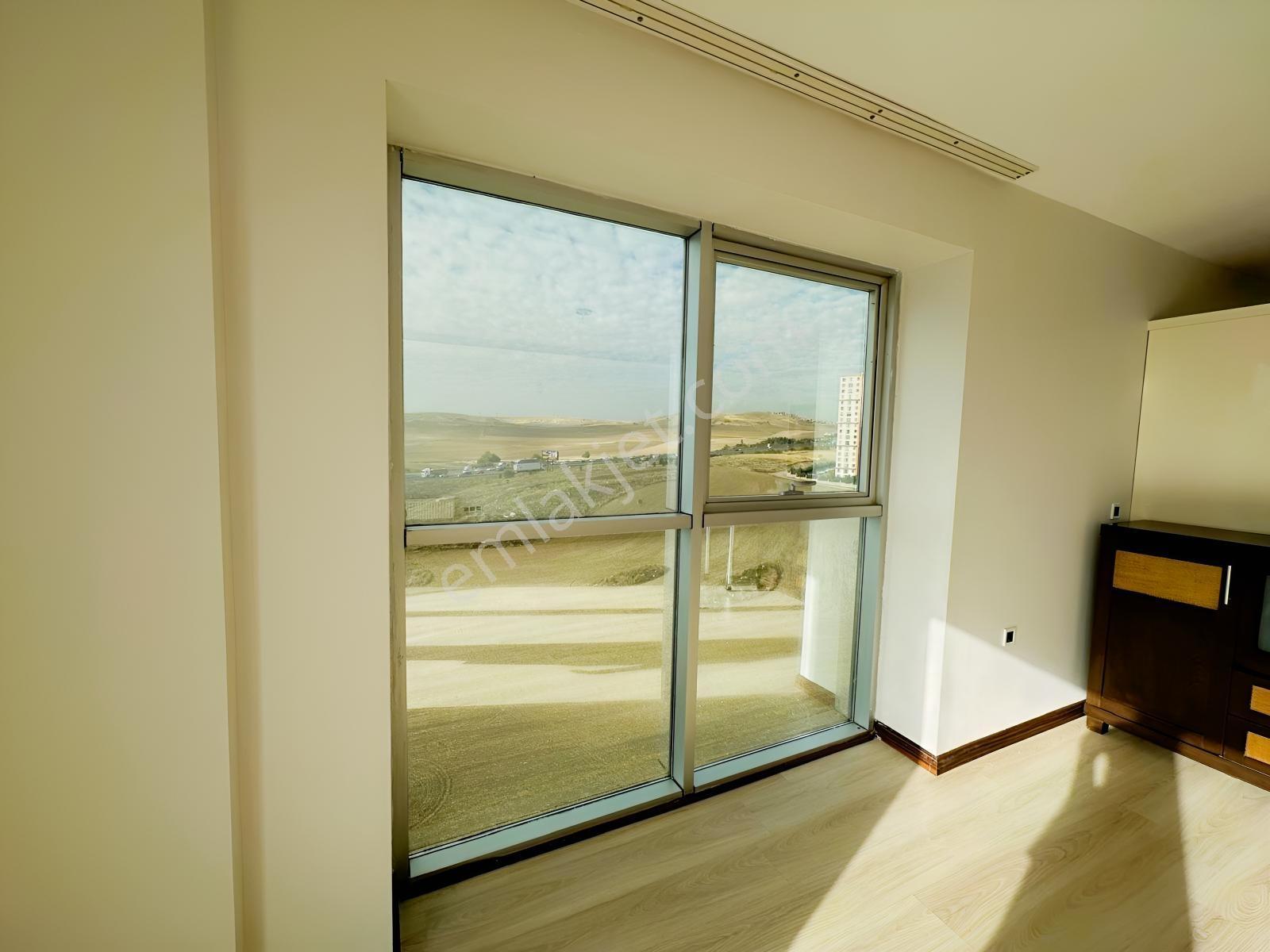 Alacaatlıda 2+1 | 9. Kat | 3 Cepheli (doğu-batı-güney) | Balkon — fotoğraf 3