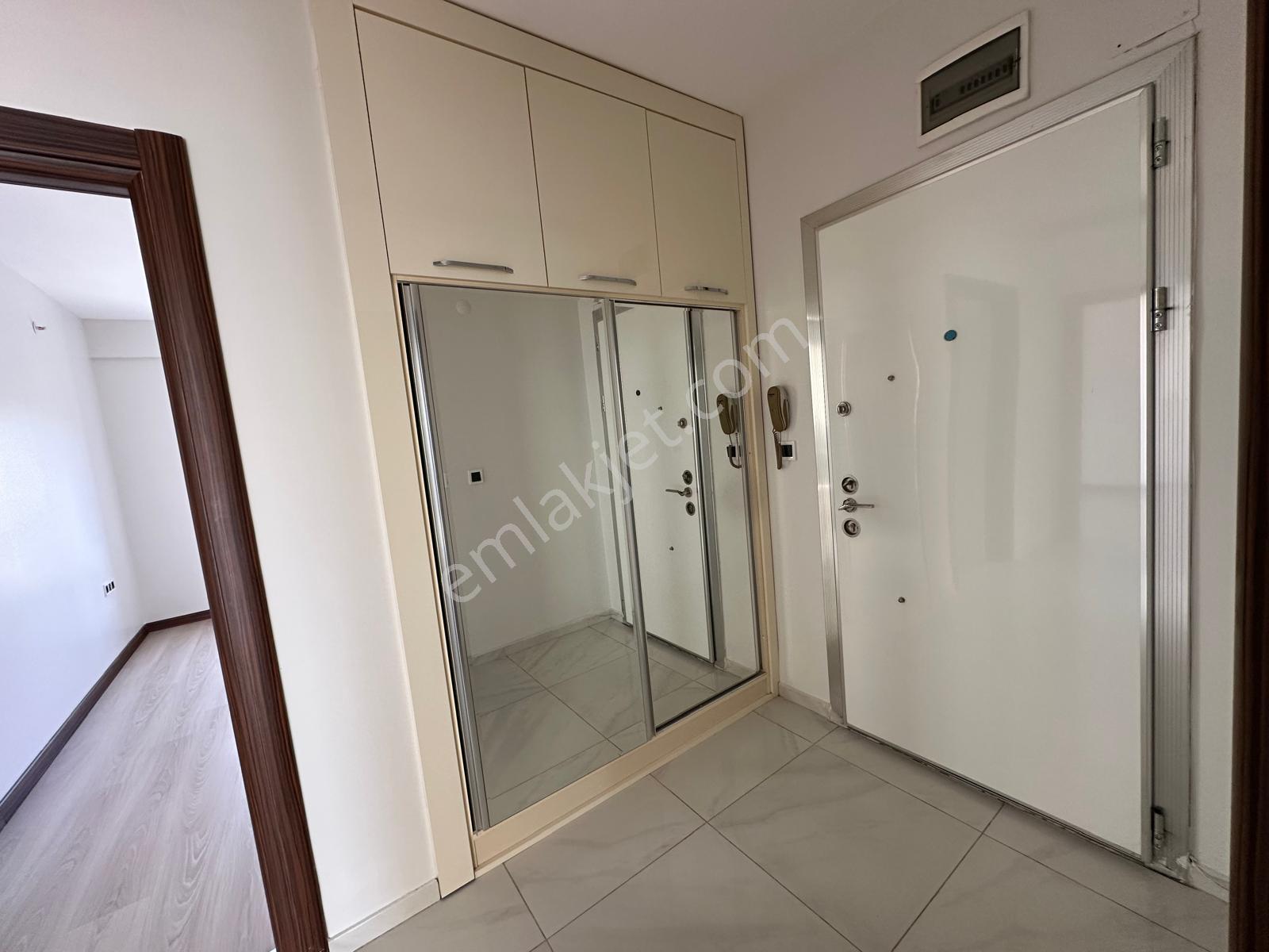 Alacaatlıda 2+1 | 9. Kat | 3 Cepheli (doğu-batı-güney) | Balkon — fotoğraf 12