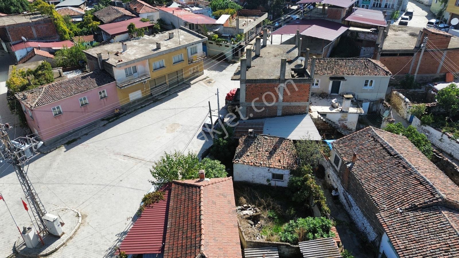 İzmir Tire Sb Emlak'tan Kireli Mah. Satılık Köy Evi Ve Arsası — fotoğraf 3