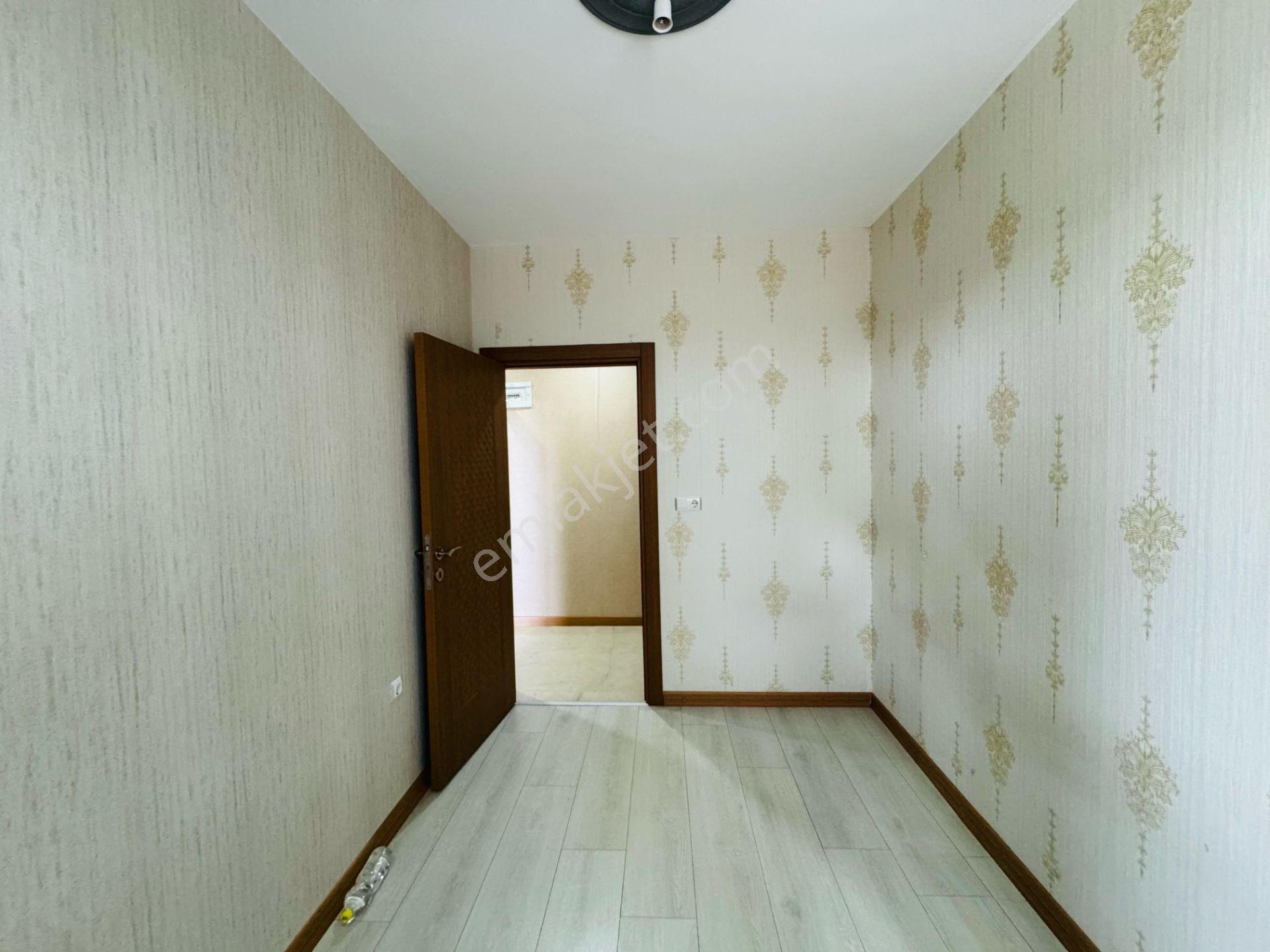Mer-pa İnşaat / Kızılpınar Gültepe'de/ Acil Satılık / İskanlı Kombili Cam Balkon 2+1 — fotoğraf 16