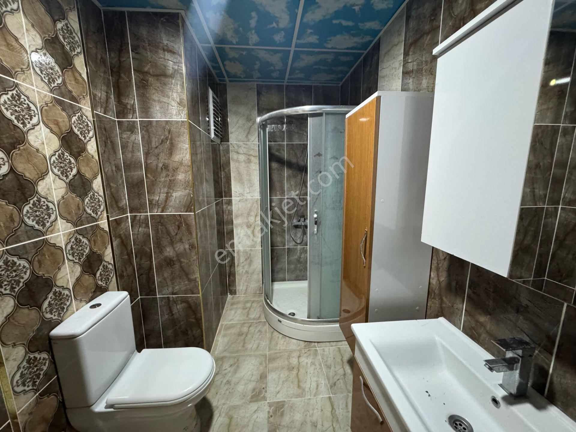 Mer-pa İnşaat / Kızılpınar Gültepe'de/ Acil Satılık / İskanlı Kombili Cam Balkon 2+1 — fotoğraf 19