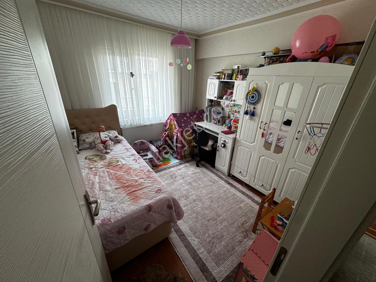 M.çakmak Mah.2+1 Ara Katta Yapılı Trene Yakın Daire — fotoğraf 16