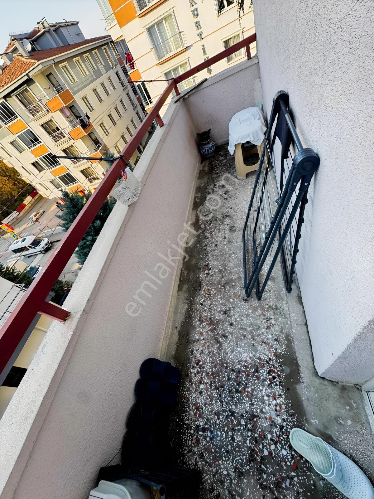 M.çakmak Mah.2+1 Ara Katta Yapılı Trene Yakın Daire — fotoğraf 27
