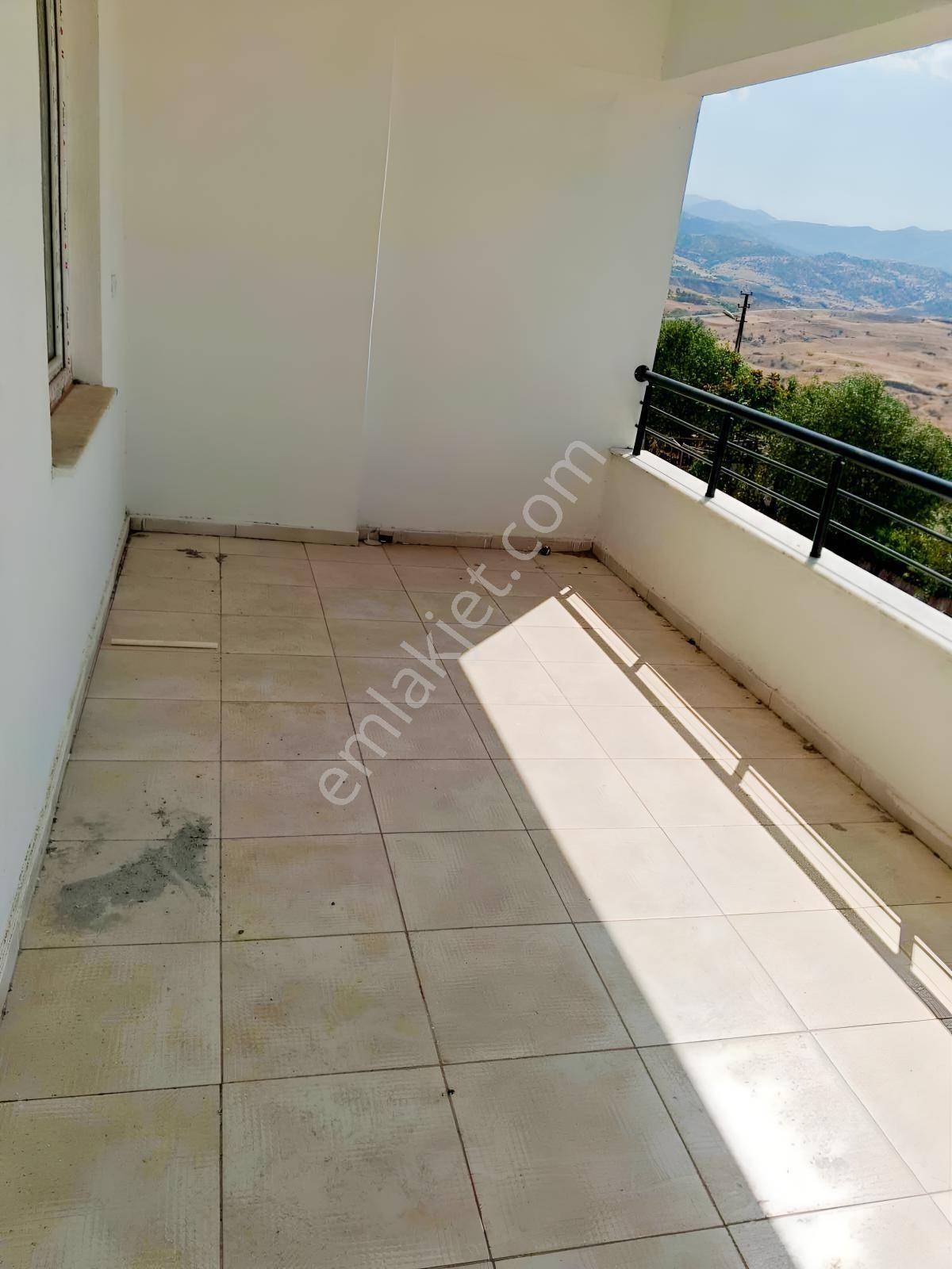 Palu Kalekent Mahallesinde Sıfır 3+1 Satılık Daire — fotoğraf 15