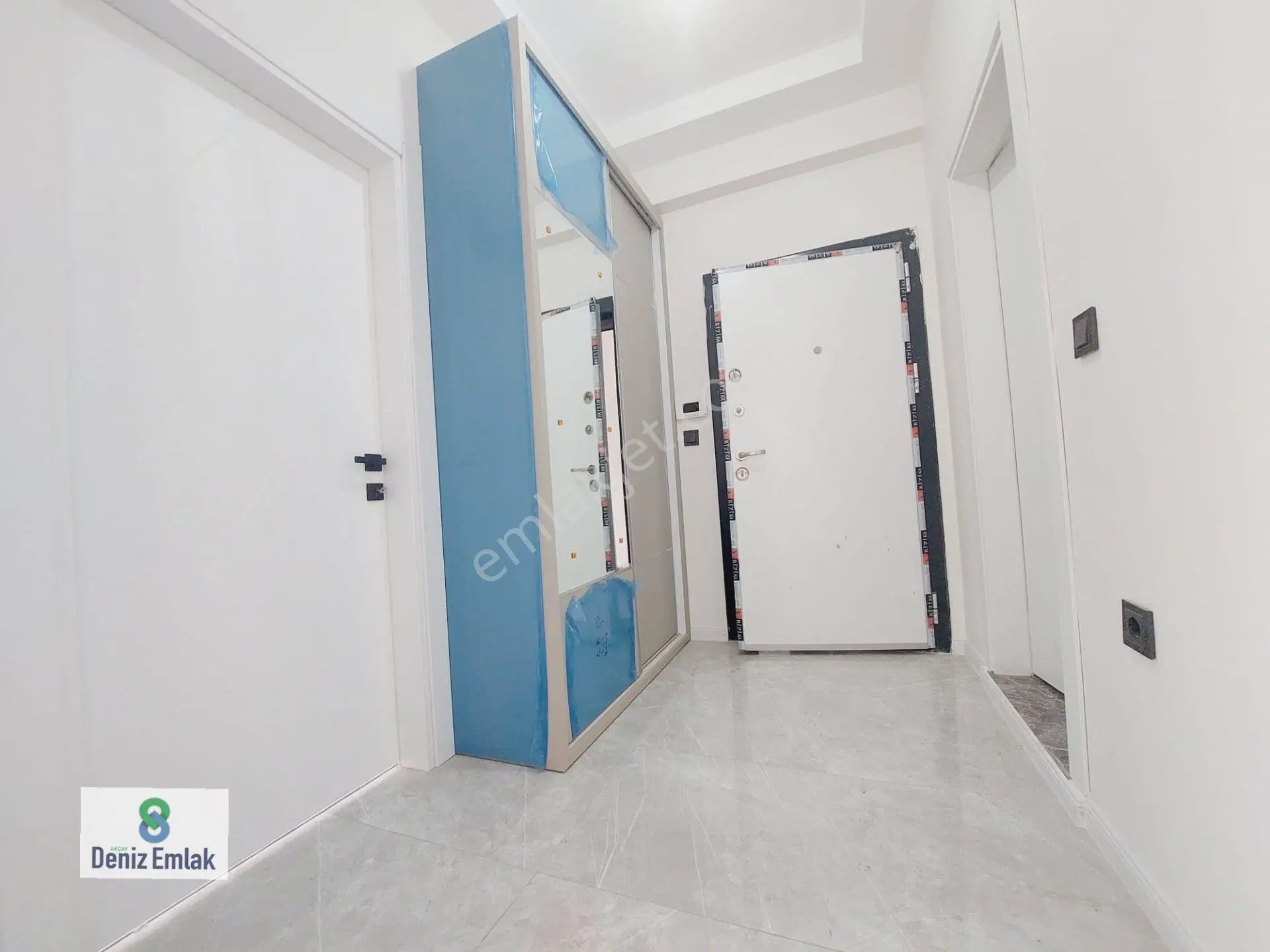 ∞ Denizden ∞ Akçay Altınkum Mahallesi'nde Satılık Sıfır 1+1 Daire — fotoğraf 3