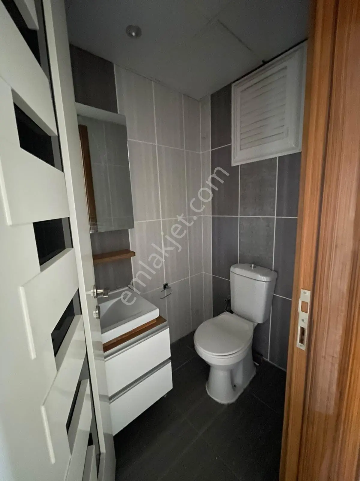 Bağbaşı Yeniyol Üstünde Satılık 3+1 200 M2 Daire Kaçırmayın.! — fotoğraf 8