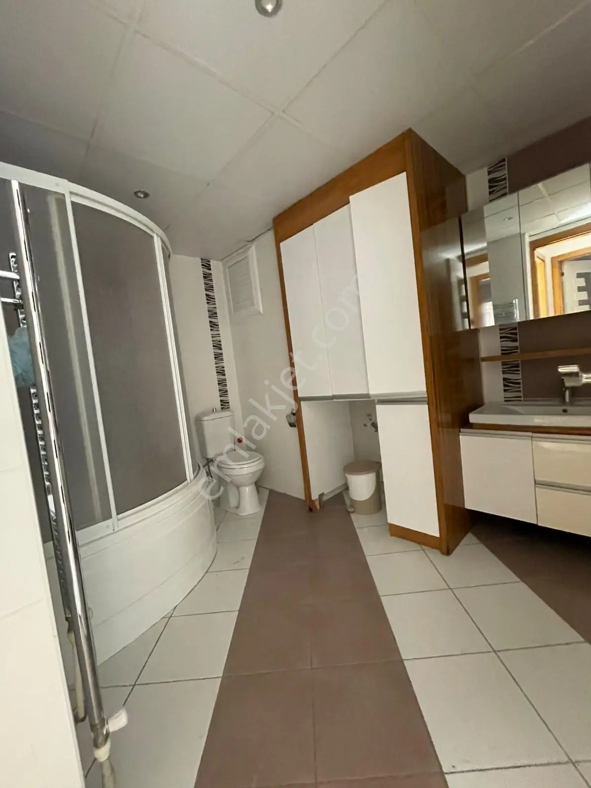 Bağbaşı Yeniyol Üstünde Satılık 3+1 200 M2 Daire Kaçırmayın.! — fotoğraf 11