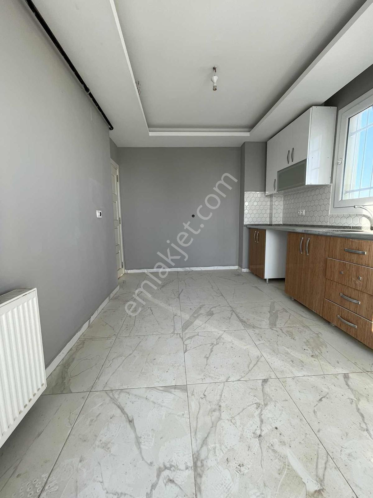 Bulvar~üzeri~3+1~k.mutfak~geniş~oturumlu~cazip~daire~ — fotoğraf 6