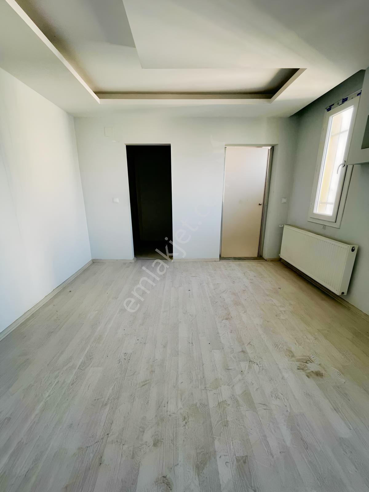 Bulvar~üzeri~3+1~k.mutfak~geniş~oturumlu~cazip~daire~ — fotoğraf 20