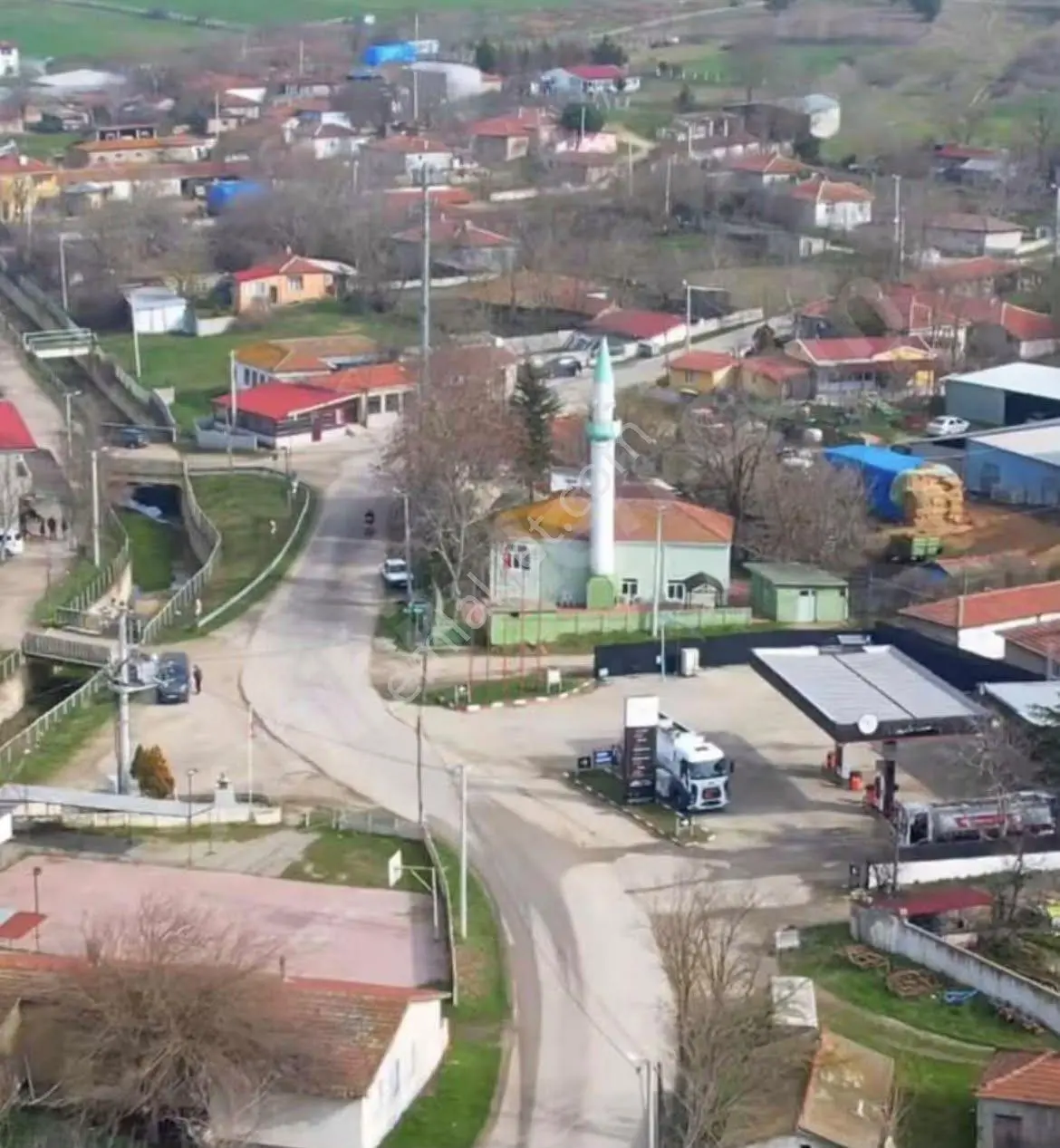 Tekirdağ Saray Yuvalı Mahallesi’nde 250 M2 Satılık İmarlı Arsa — fotoğraf 5