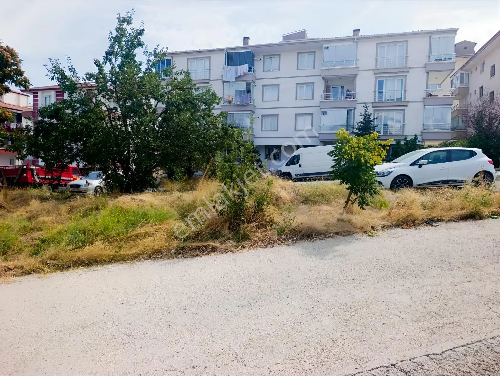 Beşikkayada Fırsat! 168 M² Arsa Müteahhitle Anlaşılmış, — fotoğraf 2